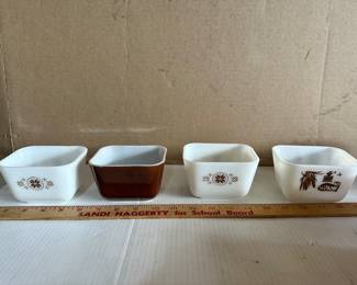 4 Pyrex Fridge Boxes $12.00 no lids