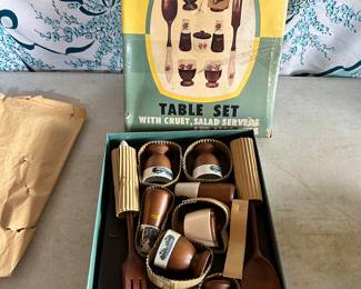 Continental Table Set $16.00