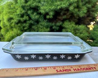 Pyrex Black Snowflake Casserole with Lid $30.00