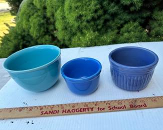 4 Blue Bowls $12.00