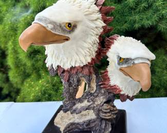 2 Eagle Sculpture $14.00