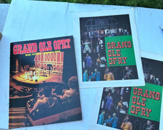 Grand Ole Opry 3 Pieces $3.00