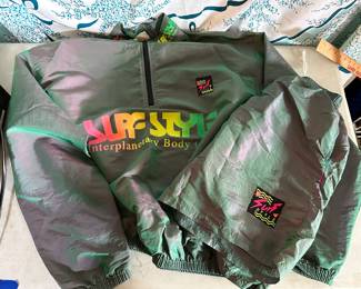 Surf Style Jacket One Size Fits All and XL Shorts $12.00 Green