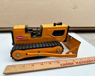 Tonka T-6 Bulldozer Metal $20.00