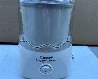 Cuisinart Frozen Yogurt Ice Cream and Sorbet Maker $9.00