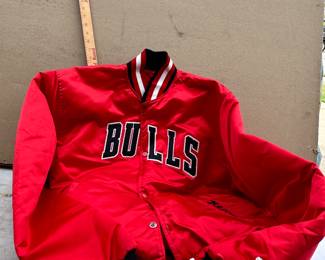 Bulls Jacket Starter Size XL has Ken embroidered in it $25.00