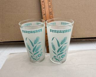 Aqua Wheat 2 Glass Set $12.00
