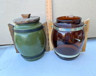 Siesta Ware 2 Canisters $20.00 for both 