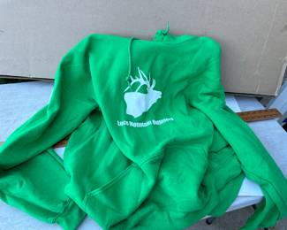 Loco Mountain Outfitters Size 3XL $10.00