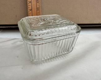 Federal Glass Fridge Box $6.00