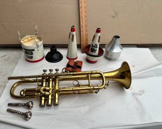 Selmer Trumpet with accessories $80.00