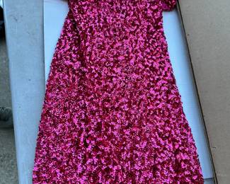Pink Sparkle Dress, New no Size $10.00