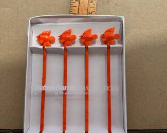Crate and Barrel Stir Sticks New $6.00