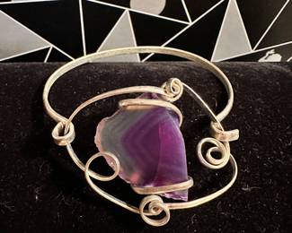 Purple Stone Bracelet $6.00