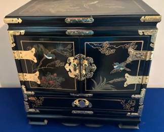 Vintage 20th century painted jewelry box.