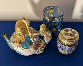 Chinese famille verte lobed teapot, antique chinese enamel cloisonne opium boxes.