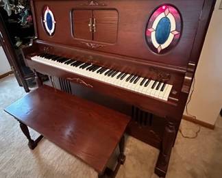 Story & Clark player piano (45") and bench, great condition!