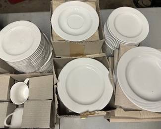 Large selection of restaurant plates, bowls, cups and saucers
