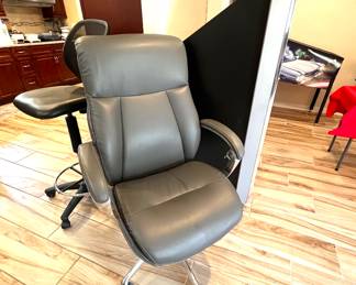 Serta Leather Office Chair 