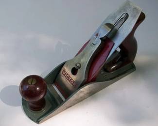 Victor by Stanley #1104