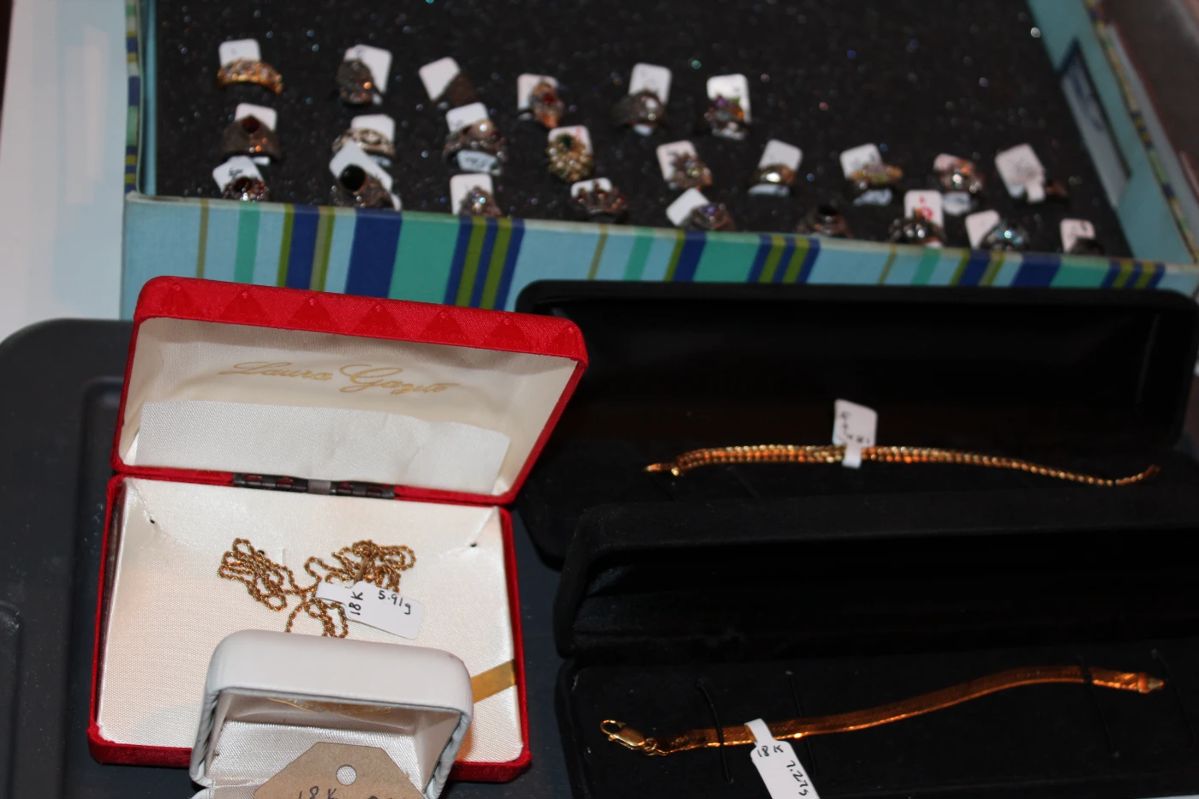 House Full-Jewelry, Clothes, Collectibles & More starts on 6/7/2024