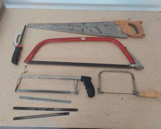 assorted saws