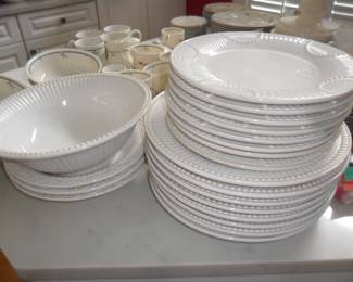 Lenox "Butler's Pantry"