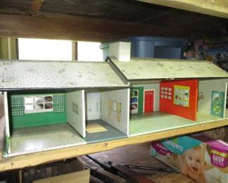 Vintage Tin Doll Houses