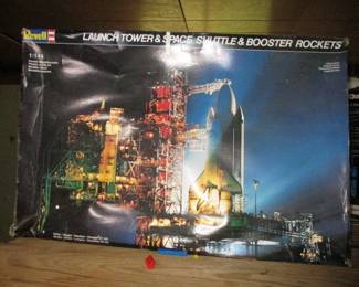 Revell Launch Tower & Space Shuttle Model