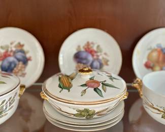 Schumman and Royal Worchester Evesham