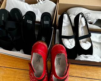 Women's shoes.  Size 7.