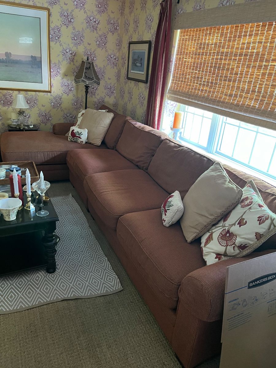 KAC & CREW SALES in Oradell, NJ starts on 5/31/2024