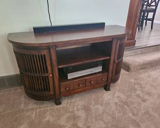 TV console (1 of 4 pc set)