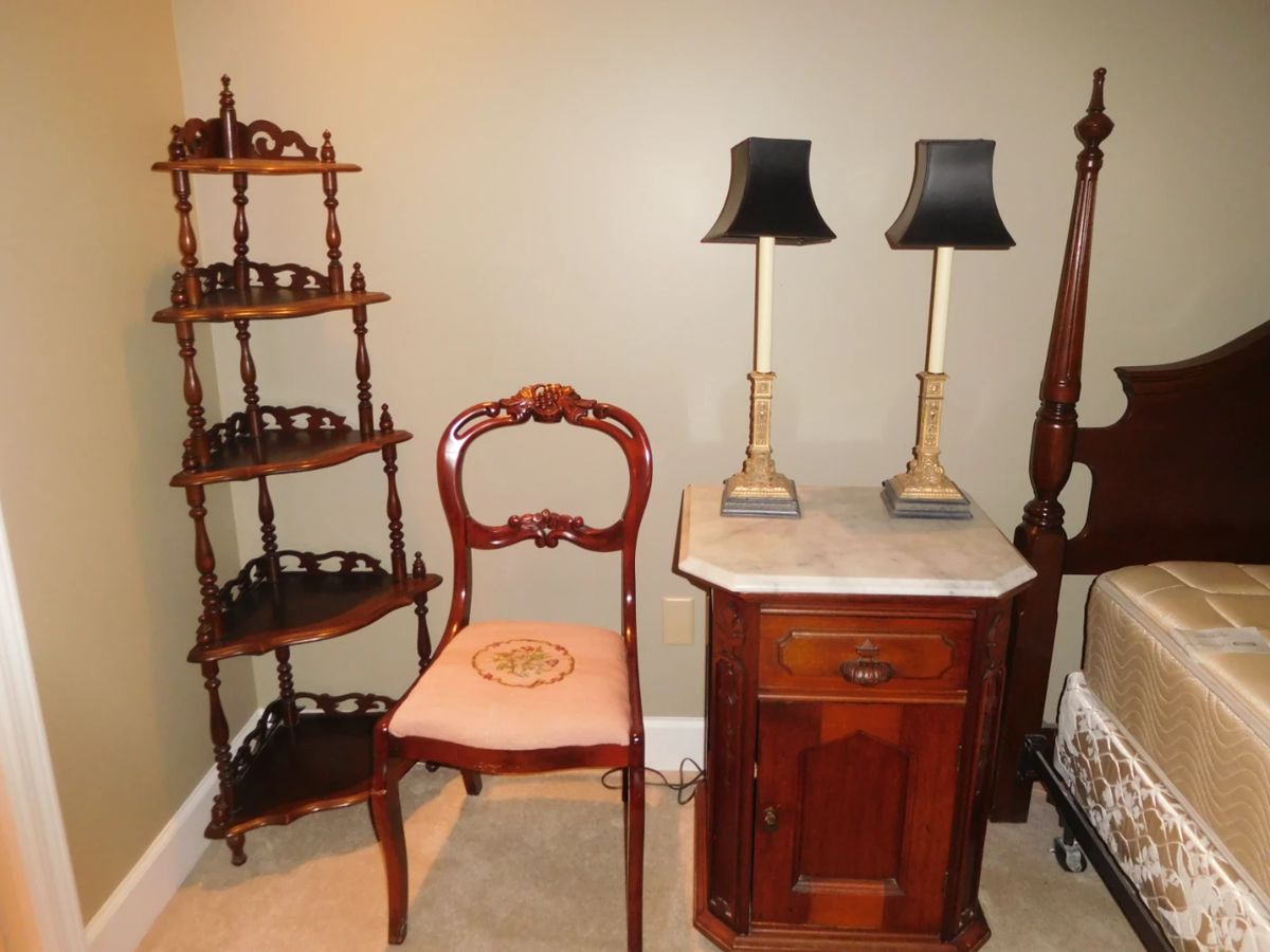 Linda's Estate Sales in Huron, OH starts on 6/1/2024