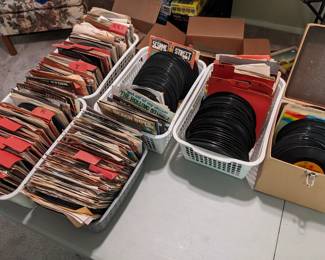 So many 45's!