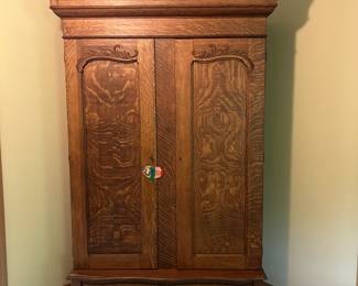 OH MY! This is a beauty. Great storage too! Inside has shelving for lots of storage. This European style is put together without nails. It is pegged. It will break down flat. 92" x 49" 