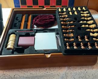 Chess / Scrabble / Checkers Games