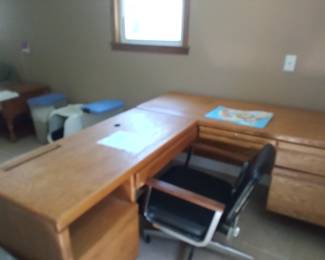 2 piece oak Desk with chair $50.00