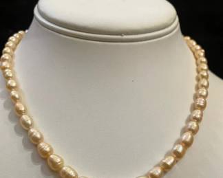 Natural Pearl Necklace