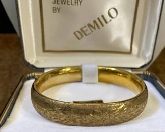 12 KT Gold Filled Floral Etched Bracelet