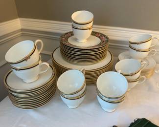 Wedgwood CLIO Bone China (60pc)