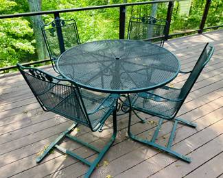 Vintage Woodard Briarwood Daisy Wrought Iron patio set