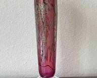 Vintage Hand Blown Iridescent Magenta & Gold Feather Design Glass Bud Vase Signed L111
