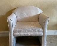 Upholstered Postmodern Club Chair White Damask With Curved Arms & Back B56 