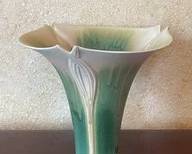Beautiful Calla Lily Pottery Vase Graceful Form & Signed B69
