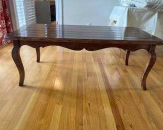 Bausman country French rectangular coffee table