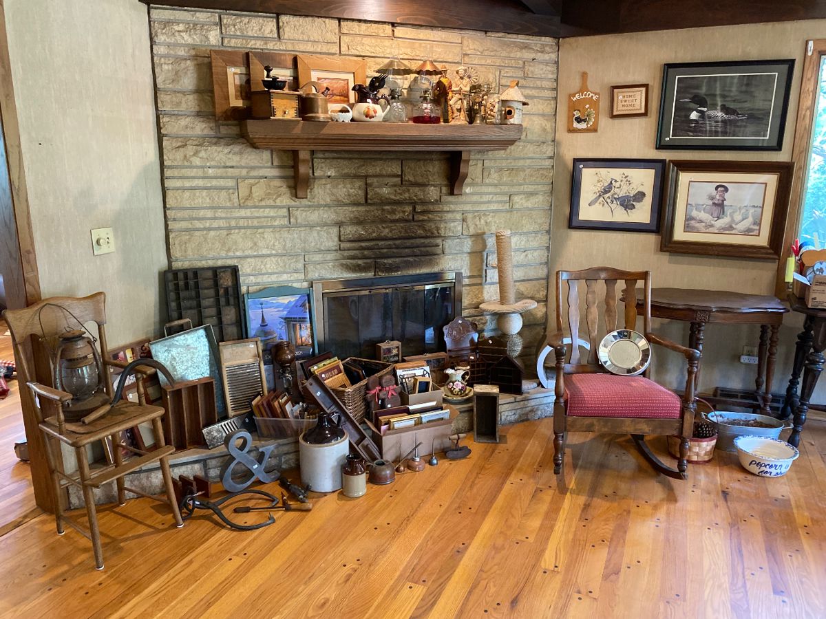 Ponca Hills estate sale in Omaha, NE starts on 5/31/2024