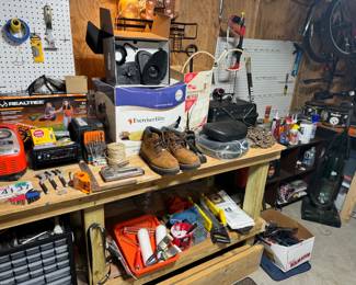 Workboots, power tools, hand tools, tool storage, Craftsman  in nearby Holland Massachusetts this Sunday June 2 from 9am-1pm