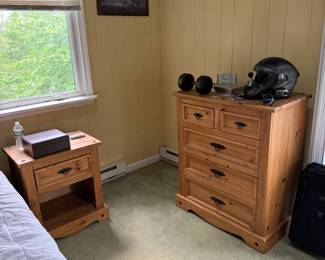 Pier1 bedroom furniture in nearby Holland, Massachusetts this Sunday June 2 from 9am-1pm