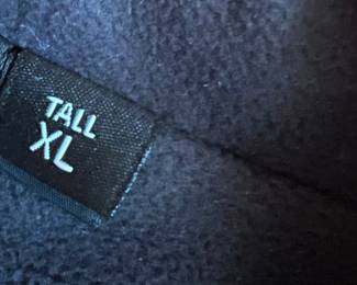 Mens Leather Jacket in nearby Holland Massachusetts this Sunday June 2 from 9am-1pm